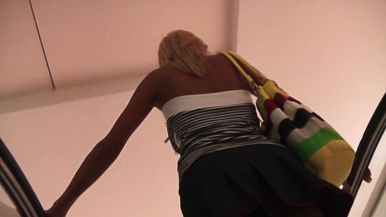 store blowjob blonde blowjob in club