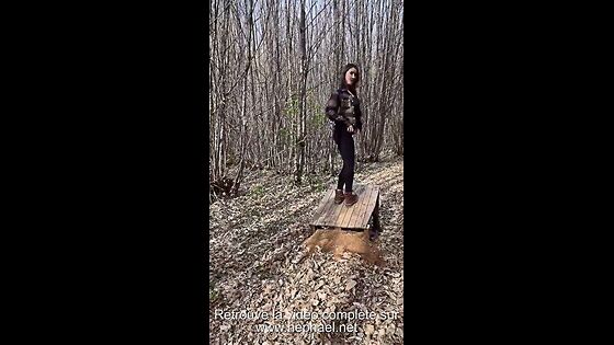 exhib daughter sucking daddys cock in the forest