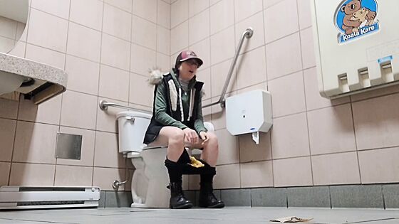 peeing dream pee