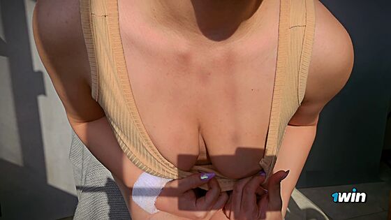 shaved pussy gulabi girl sexx