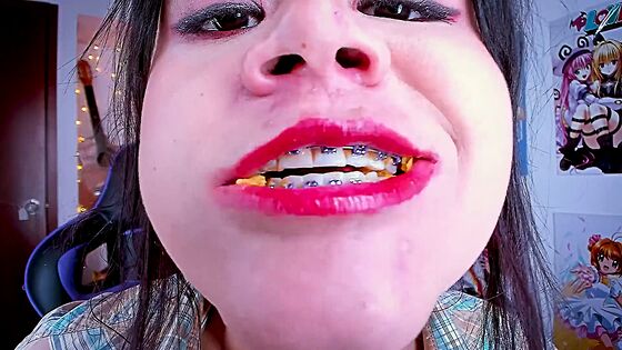 vore kayla kiss giantess vore