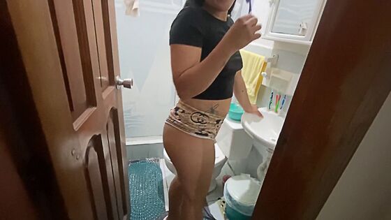 hermanastros latina stepsister anal xvhub