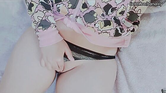 small tits lili amateur porn videos